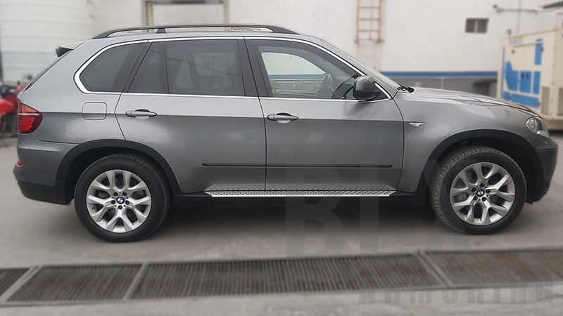 2012 BMW X5 50IA SECURITY