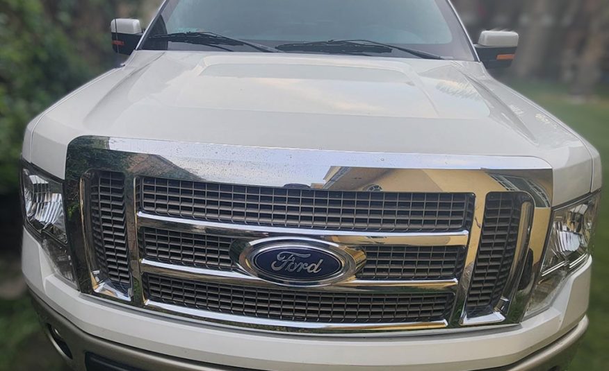 FORD LOBO LARIAT 4X4 2010 NIVEL 4