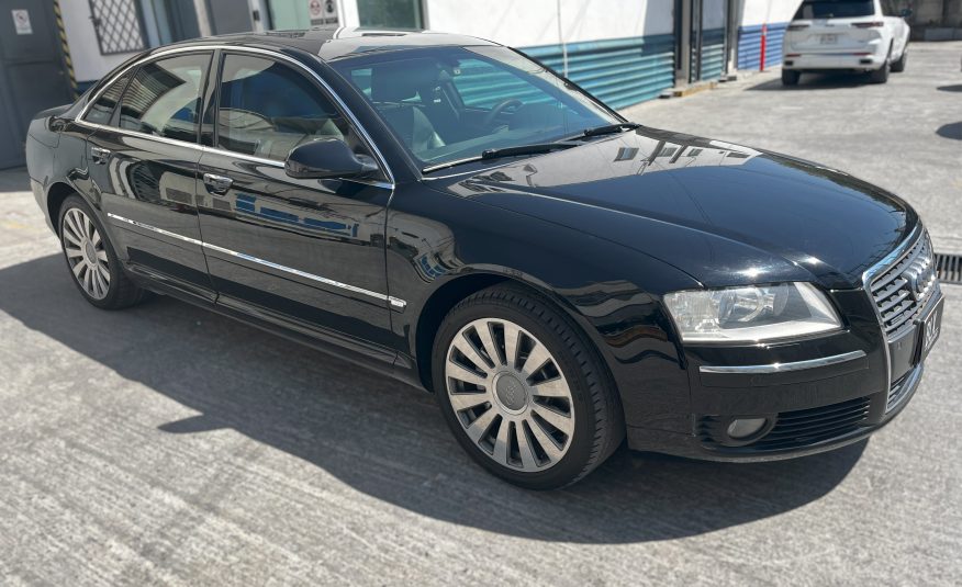 2007 AUDI A8 NIVEL 4