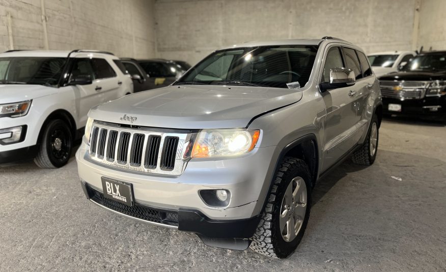 2011 JEEP GRAND CHEROKEE LIMITED 4X4 NIVEL 4 PLUS
