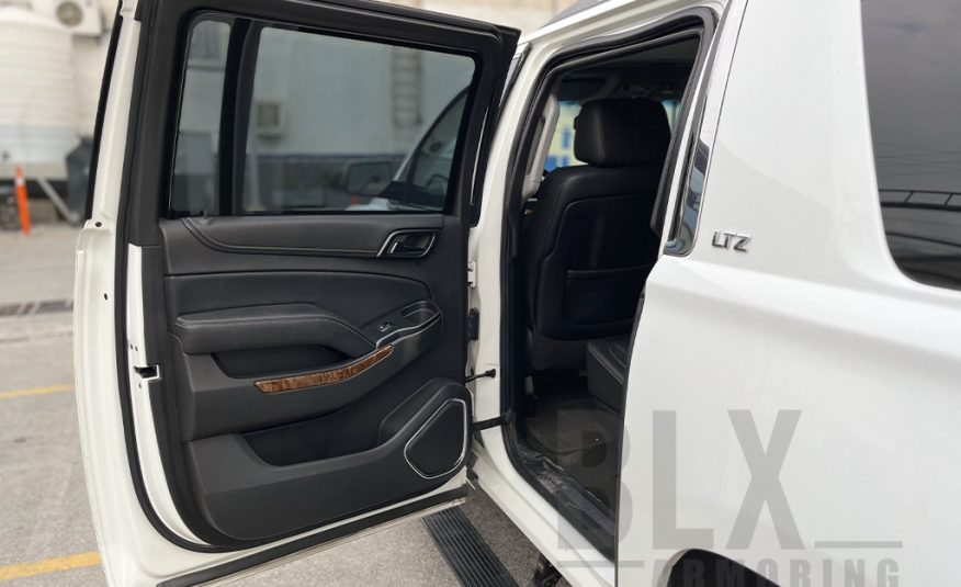 2015 CHEVROLET SUBURBAN V8 TURBO DIESEL NIVEL 5 PLUS