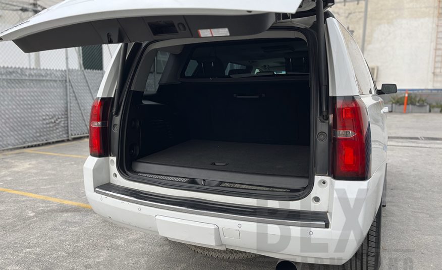 2015 CHEVROLET SUBURBAN V8 TURBO DIESEL NIVEL 5 PLUS