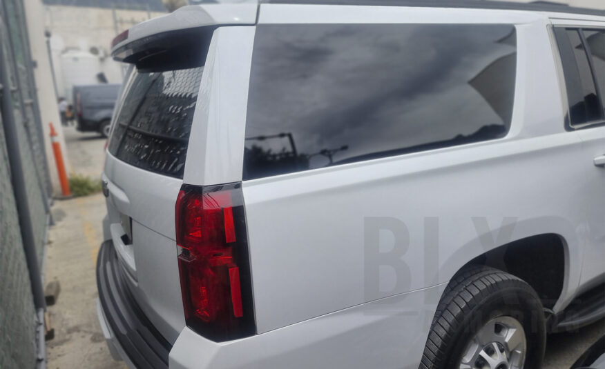 CHEVROLET SUBURBAN PAQUETE G 4X4 2016