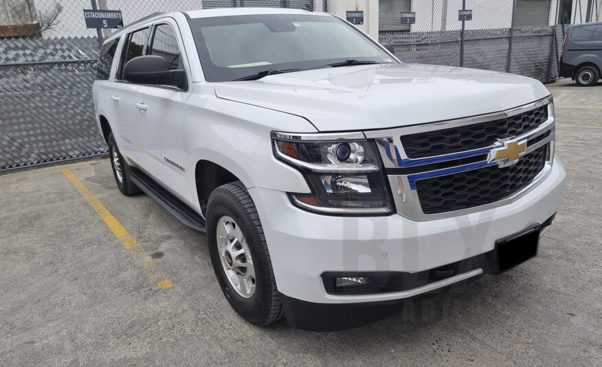 CHEVROLET SUBURBAN PAQUETE G 4X4 2016