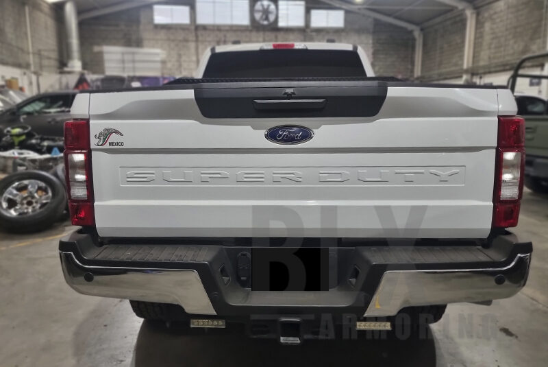 FORD F250 SUPERDUTY V8 TURBO DIESEL 2020 NIVEL 5 PLUS