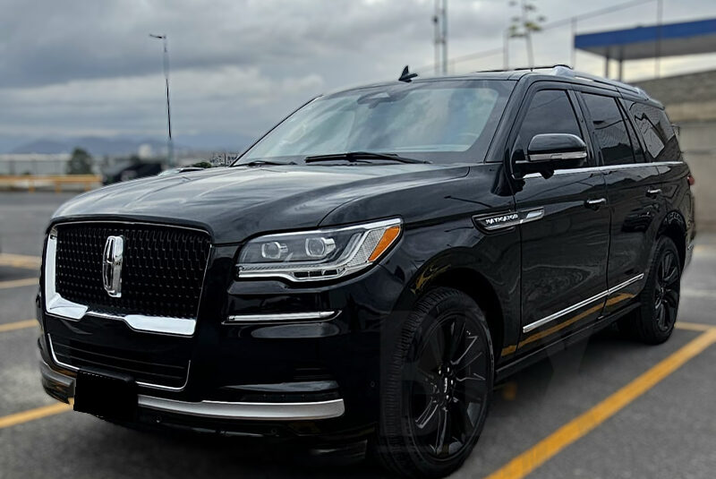 LINCOLN NAVIGATOR RESERVE LARGA 2023 NIVEL 3 PLUS