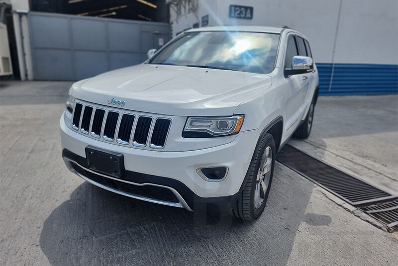 JEEP GRAND CHEROKEE LIMITED 4X4 2015 NIVEL 4 PLUS