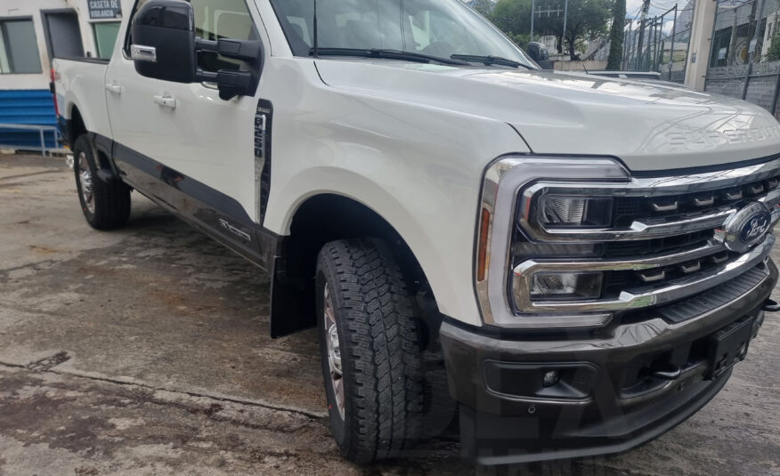 FORD SUPERDUTY KING RANCH 2024 NIVEL 5 PLUS