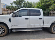 FORD F250 SUPERDUTY V8 TURBO DIESEL 2022 NIVEL 4 PLUS