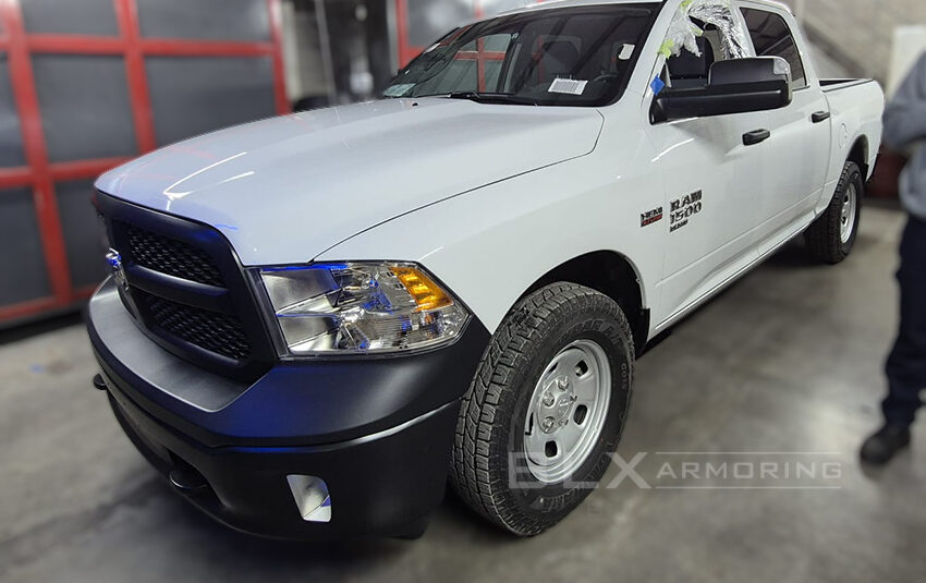 DODGE RAM TRADESMAN 1500 V8 4X4 PATRULLA TACTICA