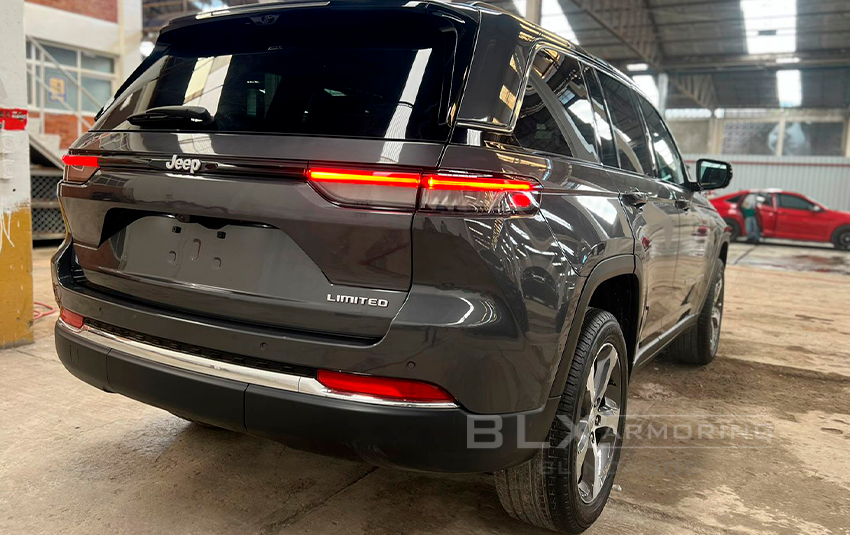 JEEP GRAND CHEROKEE LIMITED 2025 NIVEL V-PLUS