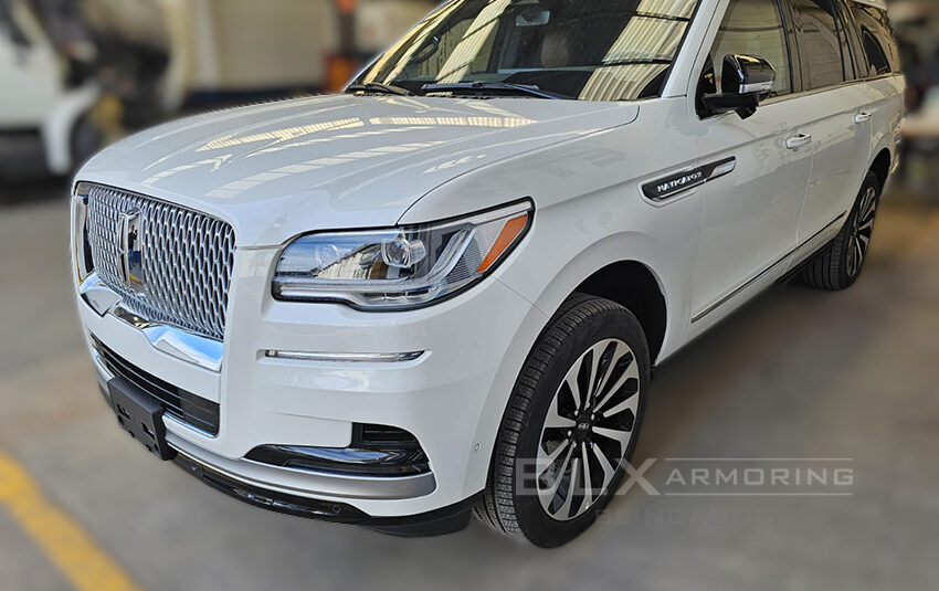 LINCOLN NAVIGATOR LARGA 2024 NIVEL III-PLUS