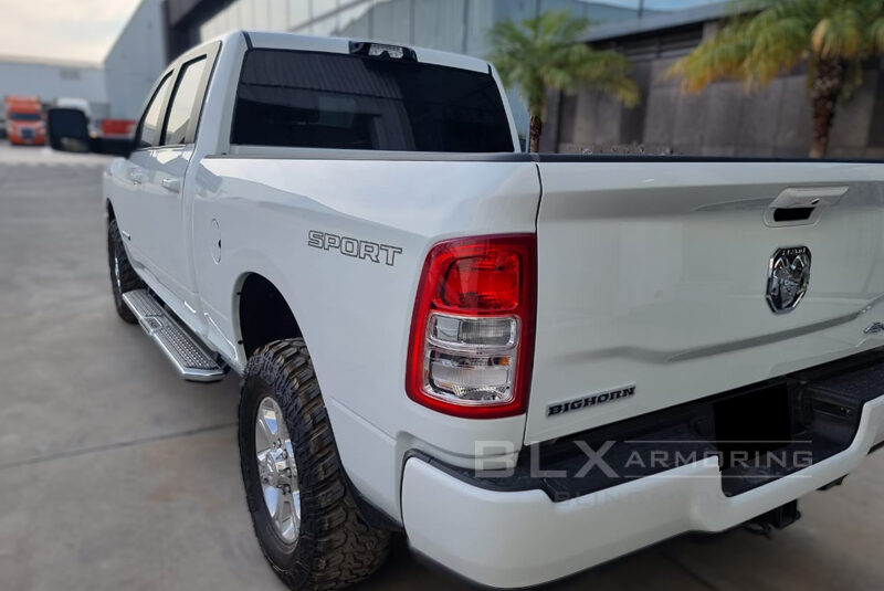 DODGE RAM HEAVY DUTY 2500 8 BIRLOS 2024 NIVEL V-PLUS