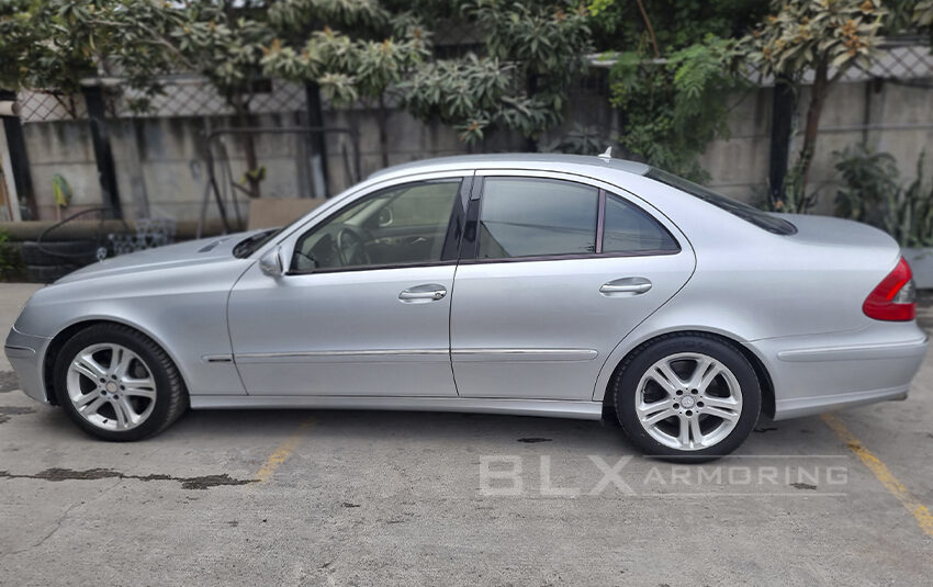 MERCEDES BENZ E-500 2009