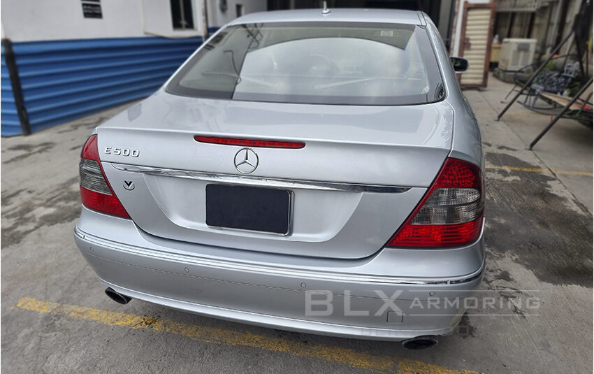 MERCEDES BENZ E-500 2009