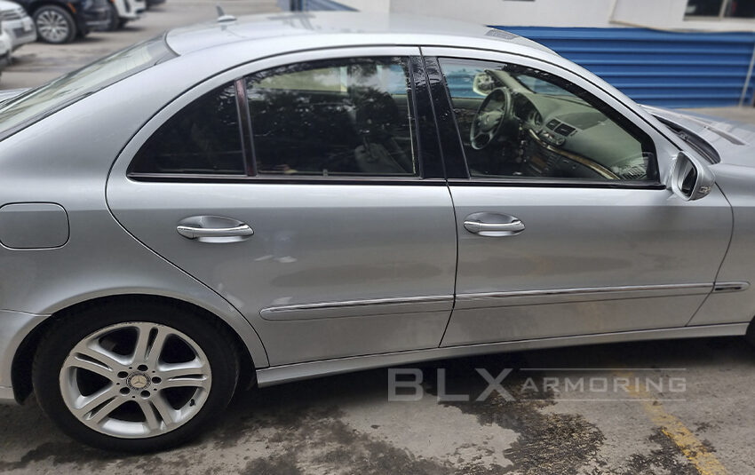 MERCEDES BENZ E-500 2009