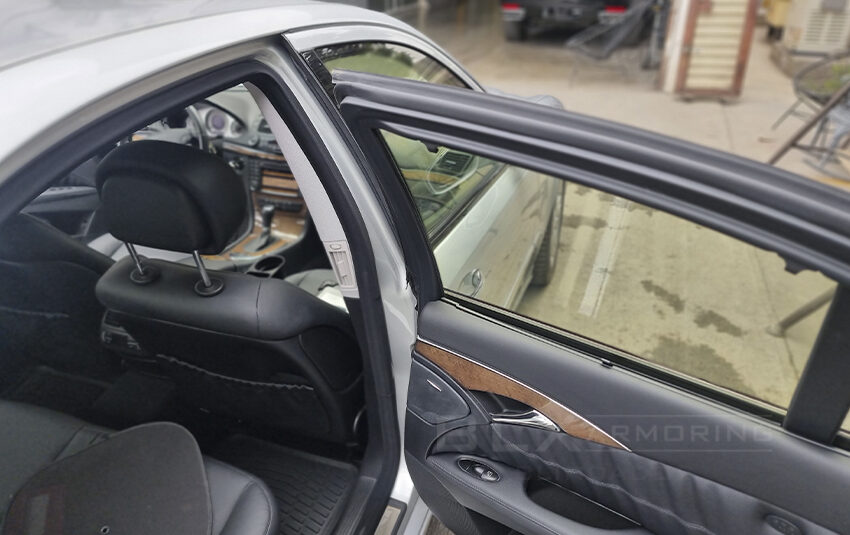 MERCEDES BENZ E-500 2009