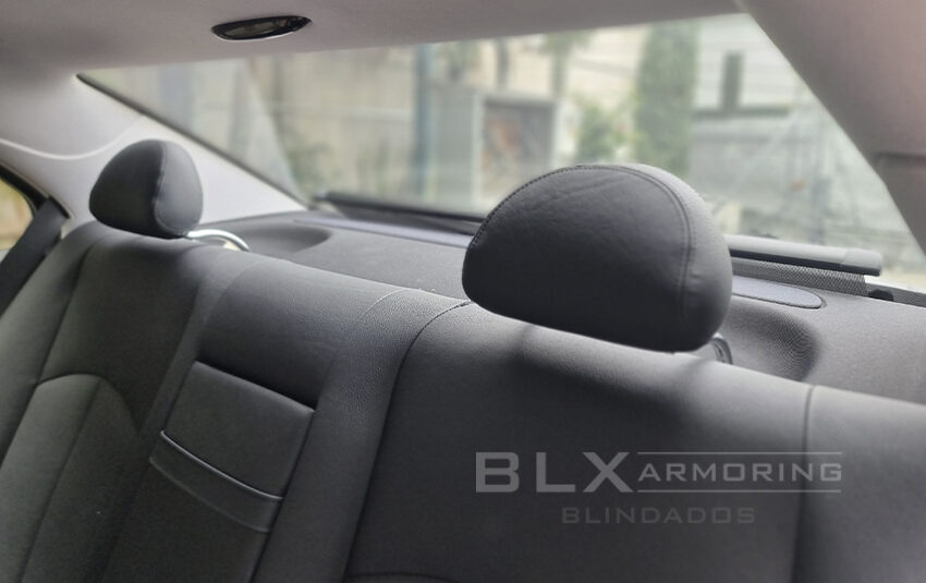 MERCEDES BENZ E-500 2009