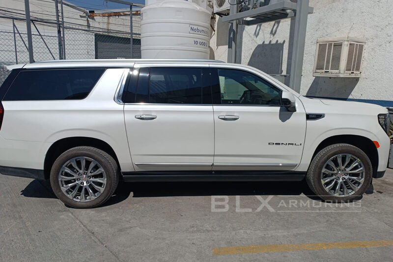 GMC YUKON DENALI XL 2023 NIVEL V-PLUS