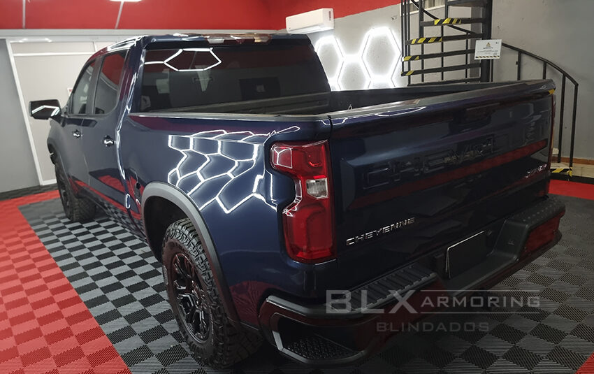 CHEVROLET CHEYENNE DOBLE CABINA ZR2 2023 NIVEL V-PLUS