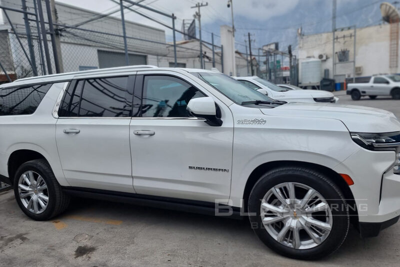 CHEVROLET SUBURBAN HIGH COUNTRY 2022 NIVEL V-PLUS