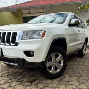 GRAND CHEROKEE LIMITED 4X4 2012 NIVEL V PLUS